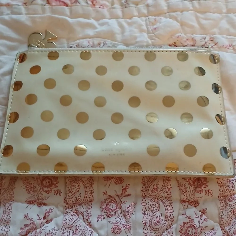 Kate Spade - Picture 1 of 6
